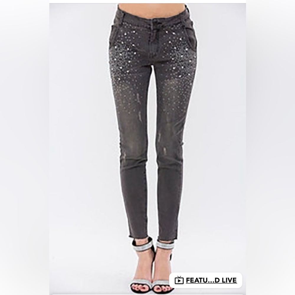 NWOT VOCAL SKINNY JEANS
